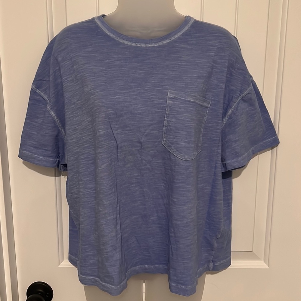 OVERSIZED BLUE POCKET TEE